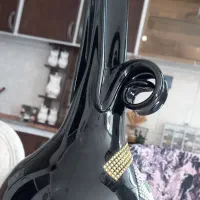 گلدان مشکی|مجسمه، تندیس، ماکت|لنجان, |دیوار