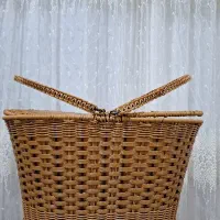 سبد حصیری