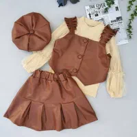 سه تکه چرم غزال|کفش و لباس بچه|شیراز, تاچارا|دیوار