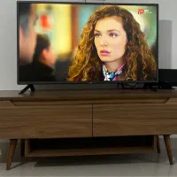تلویزیون *LED *LG کره ای درحدنو ۴۲ اینچ ومیز شرکتی