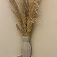 گلدان مینیمال با گل پامپاس