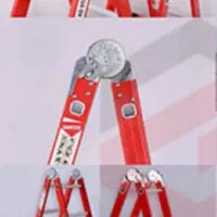 نردبان تاشو ۴ تیکه ۲۸ پله