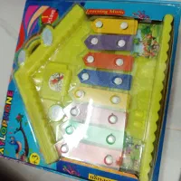 ساز موسیقی بلز|اسباب‌بازی بچه|تربت‌حیدریه, قائم|دیوار