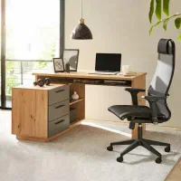 کارمند اداری خانم