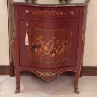 کنسول چوبی معرق
