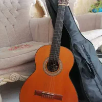 گیتار کلاسیک دست ساز