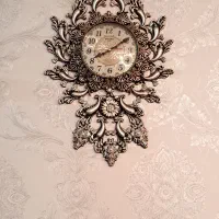 ساعت طرح برنز