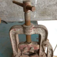 گیره لوله گیر