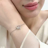 دستبند نقره مدلloveکادو تولدنقره ۹۲۵ ترکیه کد۹۲۵-۱