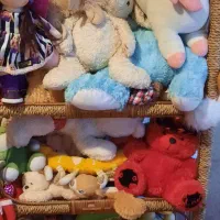 عروسک و اسباب بازی دخترانه