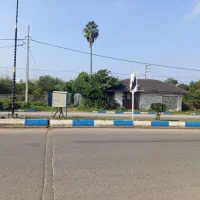 فروش-یکجا-زمین-بهمراه-ویلا