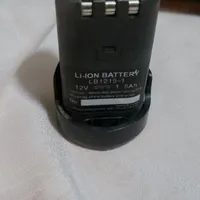 باتری لیتیومی 12v دریل شارژی.|ابزارآلات|شاهین‌شهر, مخابرات (شهید بهشتی)|دیوار