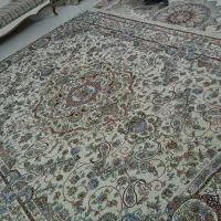 روبروی ابریشمی در حد نو ..زمرد یزد|روفرشی|مشهد, حسینآباد|دیوار