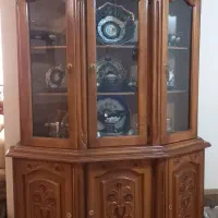 ویترین و کنسول