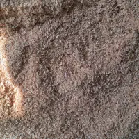 پوشال خاک اره برای بوقلمون مرغ و خروس اسب خرگوش