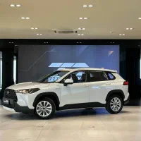 تویوتا کرولا کراس هیبرید سفید مدل 2024 صفر خشک