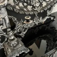 ایینه همراه با میز و دو عدد شمعدانی فلزی فرشته|مبلمان خانگی و میز عسلی|اردبیل, |دیوار