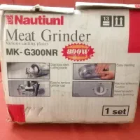 چرخ گوشت قدیمی چرخ گوشت ناسیونال آکبند اصل ژاپن|سایر لوازم برقی|تهران, شهرک ولیعصر جنوبی|دیوار