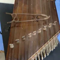 سنتور  . چوب گردو.  سال ساخت 1381|سازهای سنتی|اندیشه, اندیشه فاز ۲|دیوار