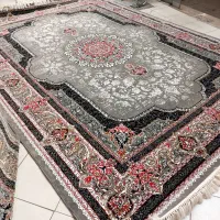 فرش۱۲متری طوسی تیره طرح۷۰۰شانه تمام نخ bcf کاشان