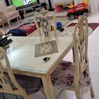مبل ۹نفره همراه با میز وسط و میز ناهار خوری ۴ نفره|مبلمان خانگی و میز عسلی|فولادشهر, C2|دیوار