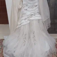لباس عروس در حد نو