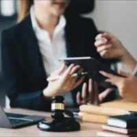 وکیل دادگستری،وکالت،مشاوره