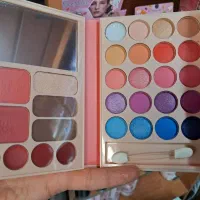 لوازم ارایشی و میکاپ