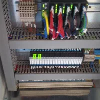 خدمات برق صنعتی و ساختمان