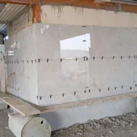 نیازمند‌شاگرد‌کاشی‌کار