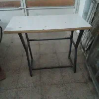 میز چرخ خیاطی
