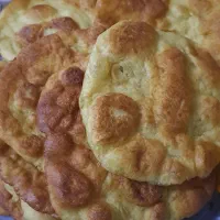 نون روغنی.اگردک|خوردنی و آشامیدنی|قم, چهل درخت‎|دیوار