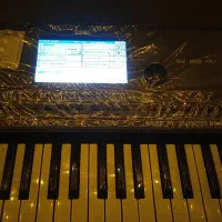 ارگ ۶۰۰ Qt|پیانو، کیبورد، آکاردئون|قیدار, |دیوار