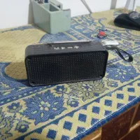 یک عدد اسپیکر درحدنو درحد سالمی