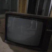 چندین وسیله عتیقه|کلکسیون اشیاء عتیقه|یزد, |دیوار