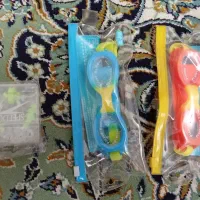 عینک شنا  و گوش گیر و دماغ گیر نو