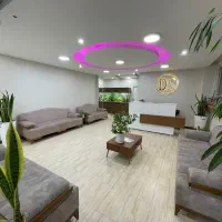 منشی (بازاریاب)
