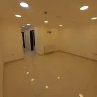 ۸۵متر اداری شیک و تمیز /نوساز/مرکز شهر