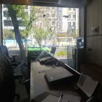 ۱۵۴ متر مغازه تجاری چسب شاخه بر خیابان شفق