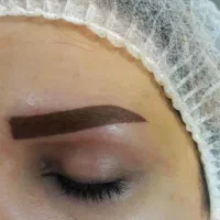 آموزش تاتو وکاشت ناخن و مژه با مدرک