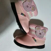 بوت دخترانه کاملا نو / استفاده نشده|کفش و لباس بچه|اندیشه, اندیشه فاز ۲|دیوار