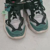 کفش بچه گانه