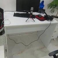 میز کامپیوتر