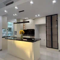 به دونفر نیرو جهت کار درکابینت سازی