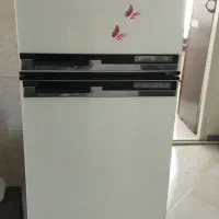 یخچال آزمایش