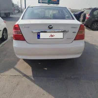 لیفان ۶۲۰ موتور ۱۸۰۰|خودرو سواری و وانت|تهران, شهید رجایی|دیوار