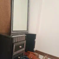 آینه شمعدان و کیف زنانه و لباس برای فروش