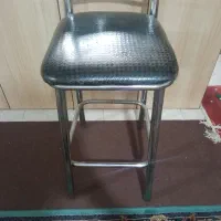 صندلی سالم و بدون مشکل