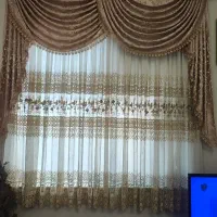 سه عدد پرده همراه باوالان و میل پرده