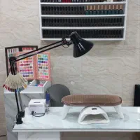 فروش فوری وسایل کامل کاشت ناخن فقط ۲۵ میلیون